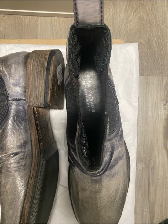 John Varvatos Distressed Black and Gray Leather Chukka Boots main image 8
